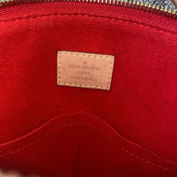 REAL LOUIS VUITTON PURSE - Picture 5 of 15